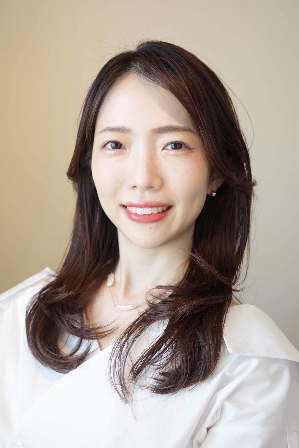 青柳真奈